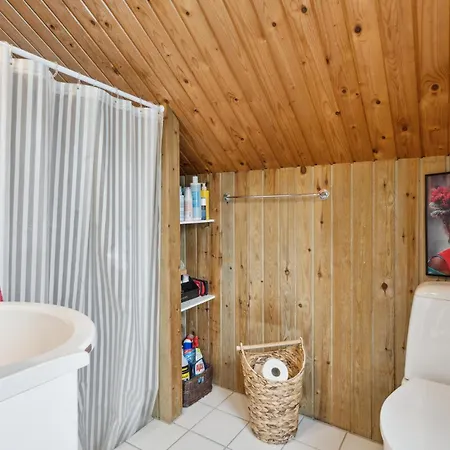 Pet Friendly In Сasa de vacaciones Kirke Såby
